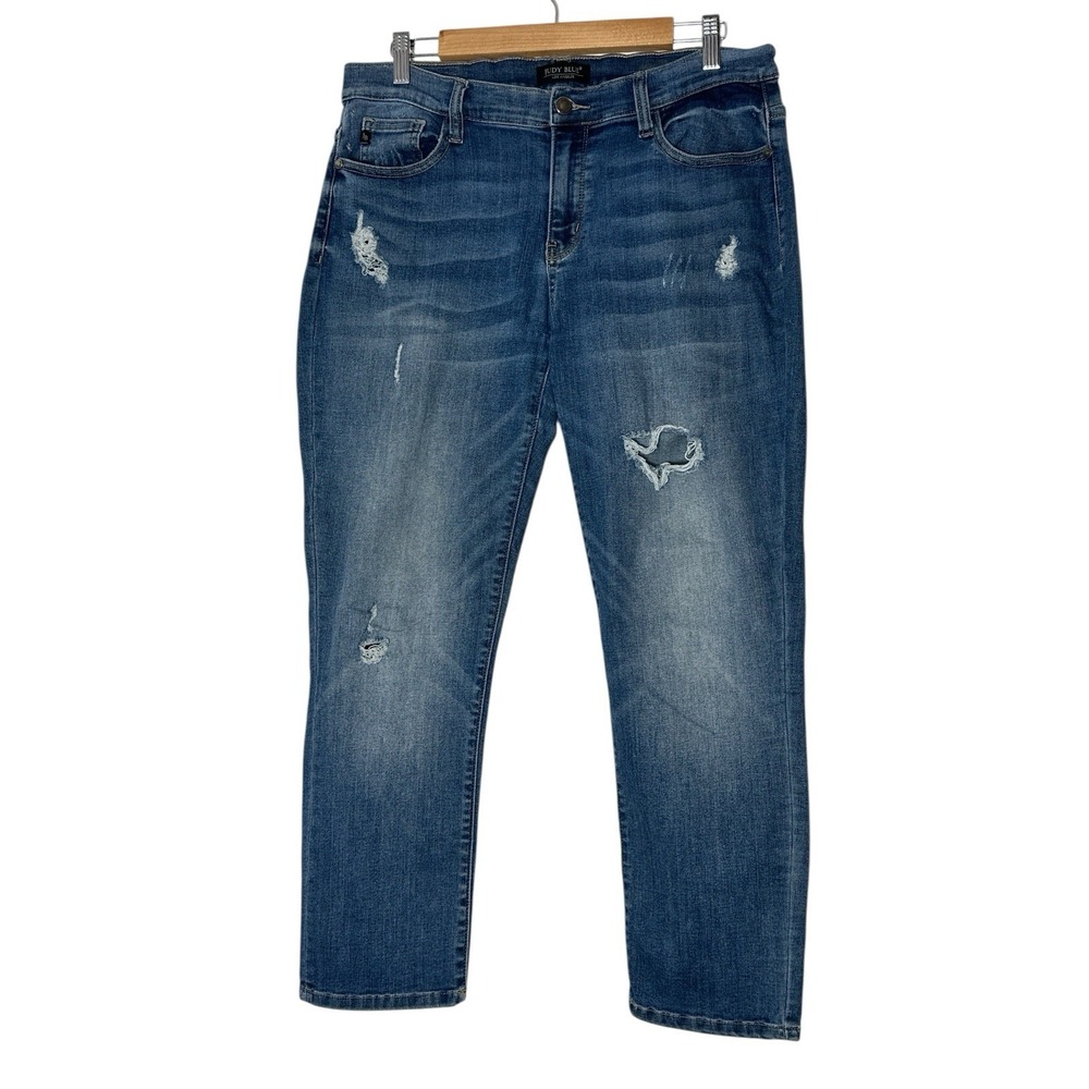 Judy Blue Jeans Women Size 31 Blue Ripped Distressed Stretch Straight Classic